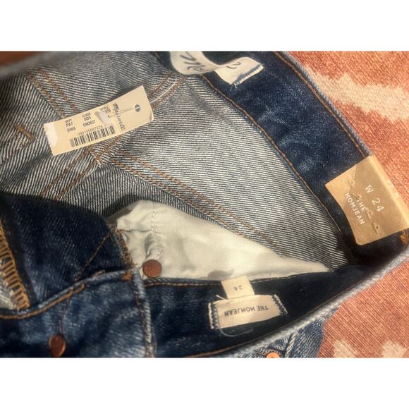 NWT Madewell The Mom Jean  Denim 24 - Picture 5 of 5